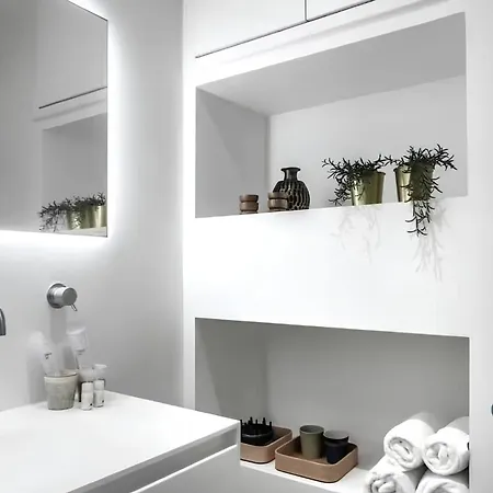 2Br Ground-Floor Apartment In Amsterdam Zuid With Free Parking Near Vondelpark & Airport